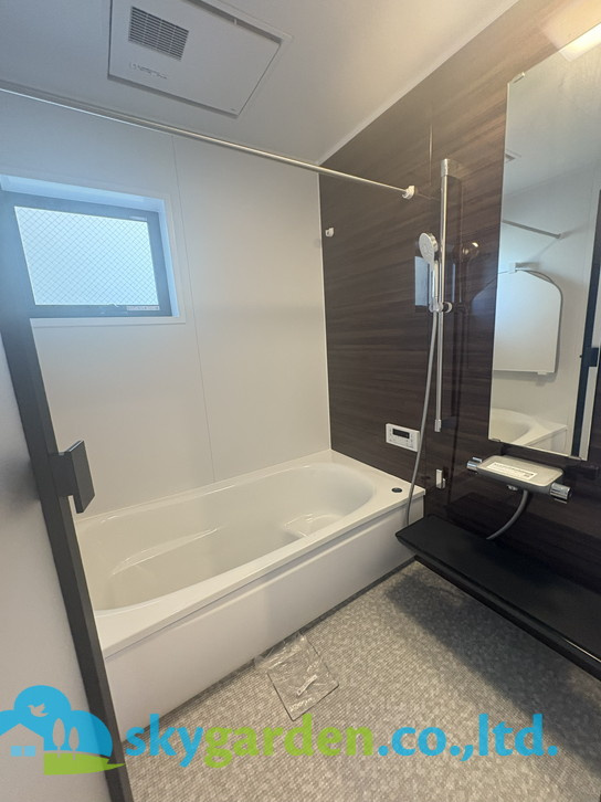 茅ヶ崎市萩園　新築戸建　全8棟3号棟の浴室