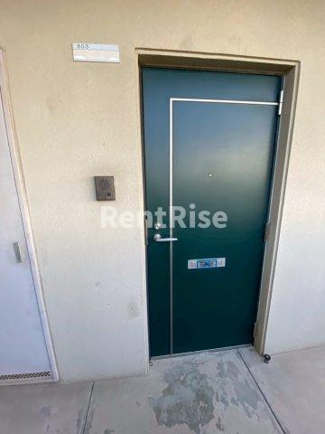 アーバネオ清洲の玄関