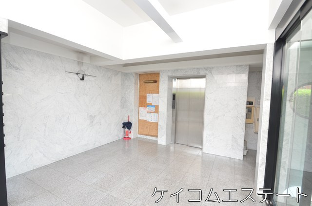 サンライフ三ヶ森Ⅱのエントランス