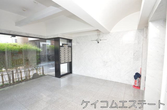 サンライフ三ヶ森Ⅱのエントランス