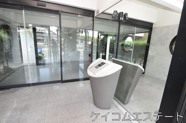 サンライフ三ヶ森Ⅱのエントランス