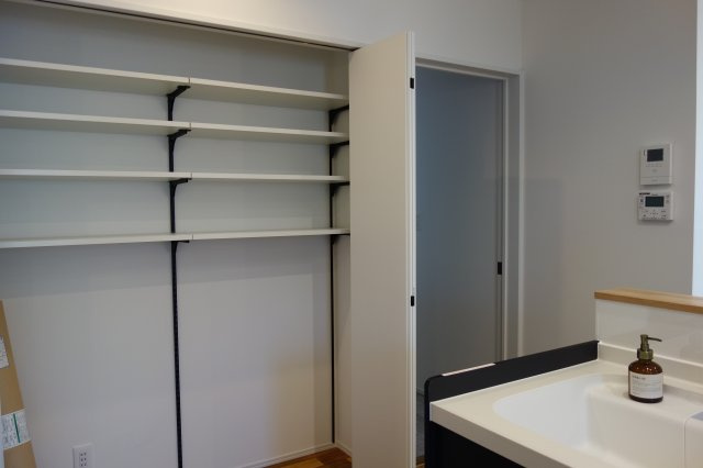 千曲市 杭瀬下５丁目の収納