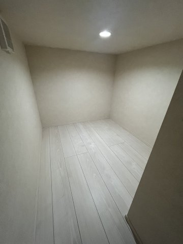 中古住宅　舟橋町2丁目の収納|階段下収納