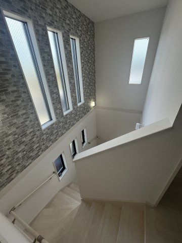 中古住宅　舟橋町2丁目の内装|階段