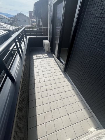 中古住宅　舟橋町2丁目のバルコニー