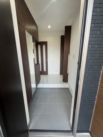 中古住宅　舟橋町2丁目の玄関