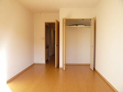 【寝室】 | プラムブルーム