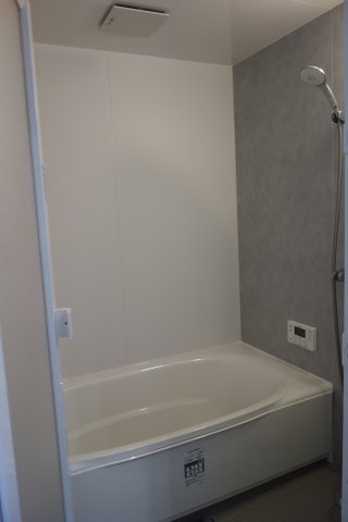 千曲市 杭瀬下５丁目の浴室