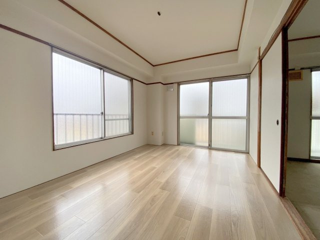 第3睦美荘ビルの内装
