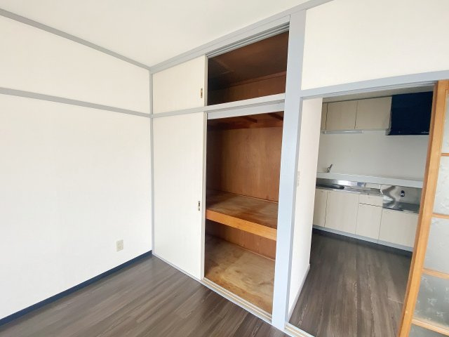 佐藤ビルの収納