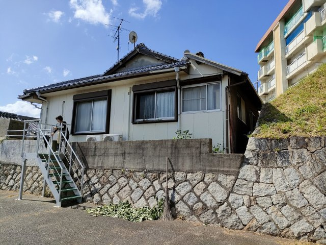 下関市上田中町7丁目中古住宅の外観