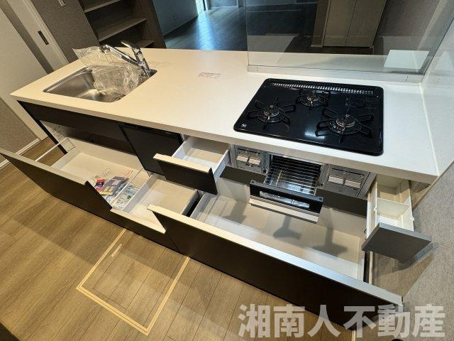 鎌倉市稲村ケ崎５丁目７７１－４４新築戸建のキッチン|キッチンです