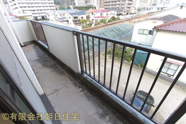 ＹＡＭＡＭＯＴＯビルのバルコニー