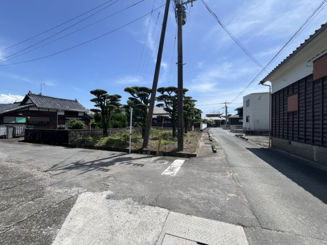 八代市千丁町新牟田の外観