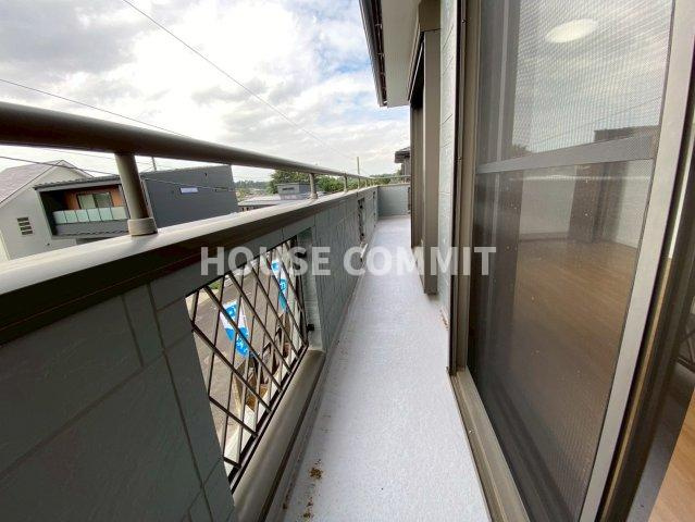 八街市吉倉　中古戸建のバルコニー