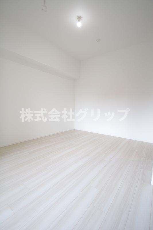 スパシエ東神奈川の洋室