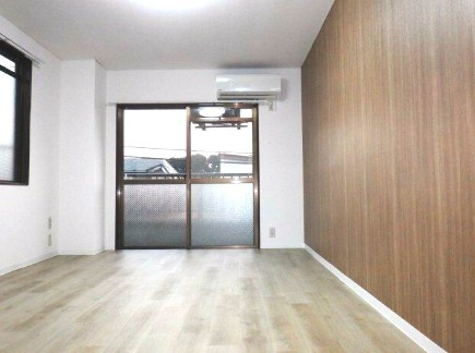 キャロットハウスの居間・リビング