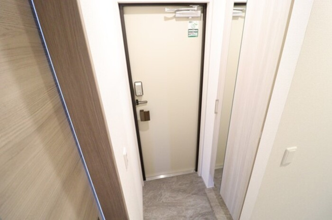 【玄関】 | La Maison 表町