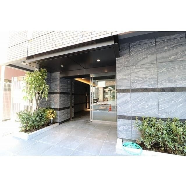 Ｌａ　Ｐｅｒｌａ岩本町