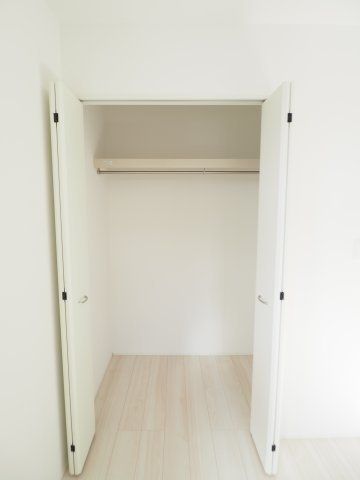 【収納】 | ＧＲＡＦＡＲＥ　町庭坂字一本杉　１号棟 | ★内覧予約で新米4kg★