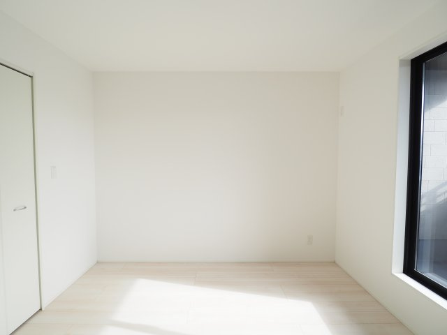 【洋室】 | ＧＲＡＦＡＲＥ　町庭坂字一本杉　１号棟 | ★内覧予約で新米4kg★