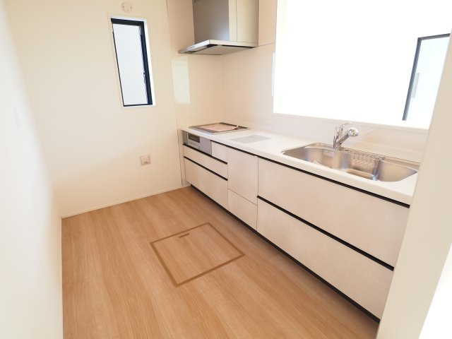 【キッチン】 | ＧＲＡＦＡＲＥ　町庭坂字一本杉　２号棟 | ★内覧予約で新米4kg★