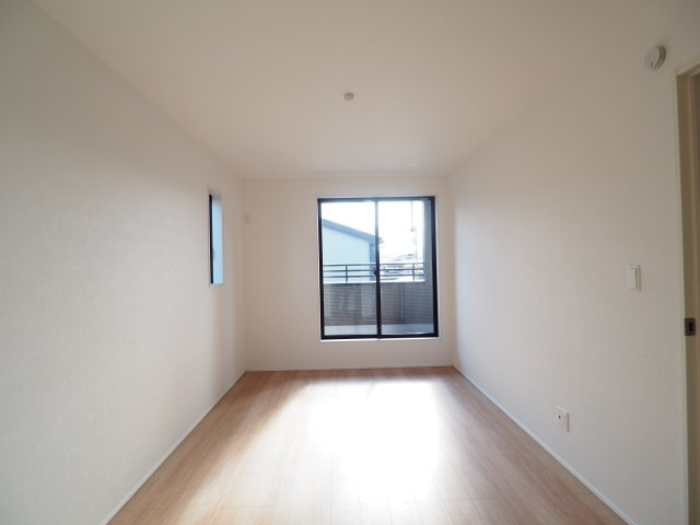 【洋室】 | ＧＲＡＦＡＲＥ　町庭坂字一本杉　２号棟 | ★内覧予約で新米4kg★