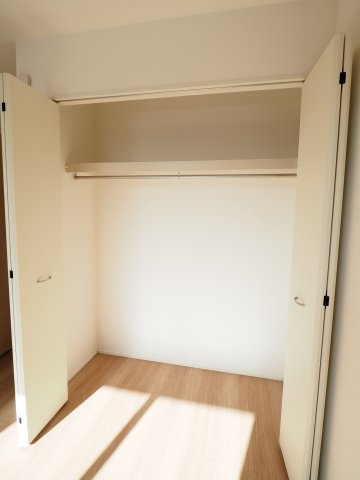 【収納】 | ＧＲＡＦＡＲＥ　町庭坂字一本杉　２号棟 | ★内覧予約で新米4kg★