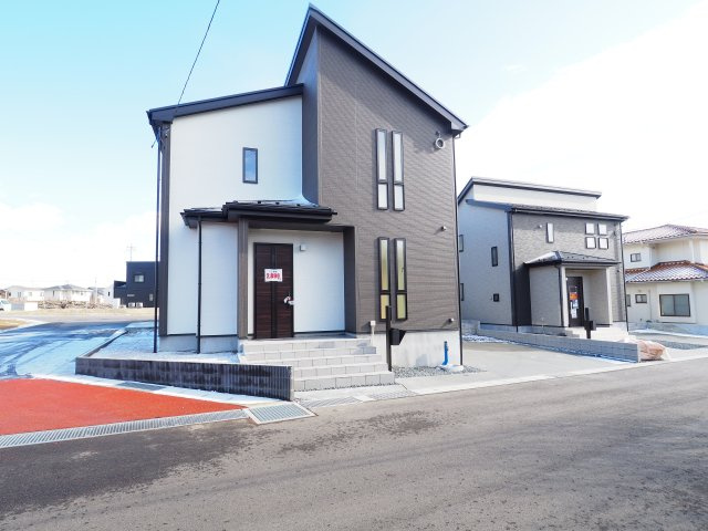 【外観】 | ＧＲＡＦＡＲＥ　町庭坂字一本杉　２号棟 | ★内覧予約で新米4kg★