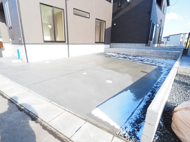 【駐車場】 | ＧＲＡＦＡＲＥ　町庭坂字一本杉　２号棟 | ★内覧予約で新米4kg★