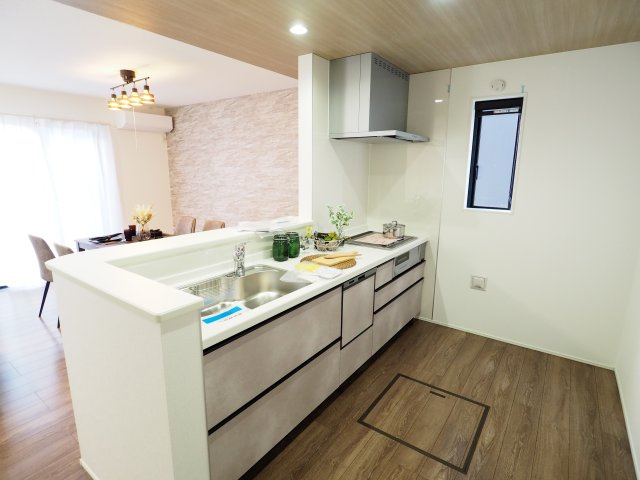 【キッチン】 | ＧＲＡＦＡＲＥ　町庭坂字一本杉　３号棟 | ★内覧予約で新米4kg★