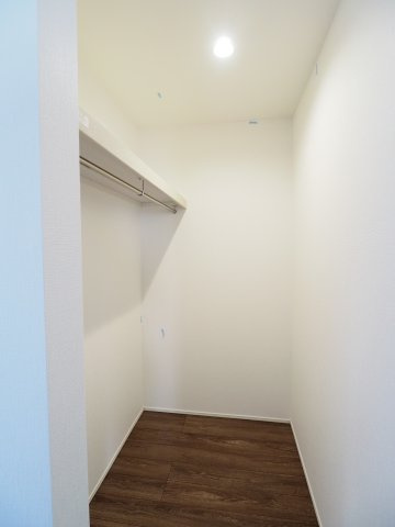 【収納】 | ＧＲＡＦＡＲＥ　町庭坂字一本杉　３号棟 | ★内覧予約で新米4kg★