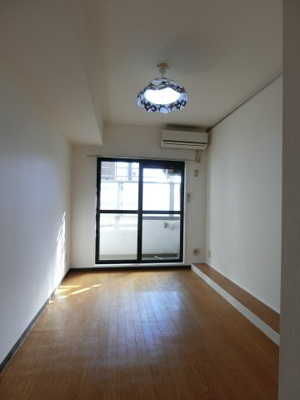 【居間・リビング】 | パークウェル武蔵小杉 | 他のお部屋の参考写真となります。