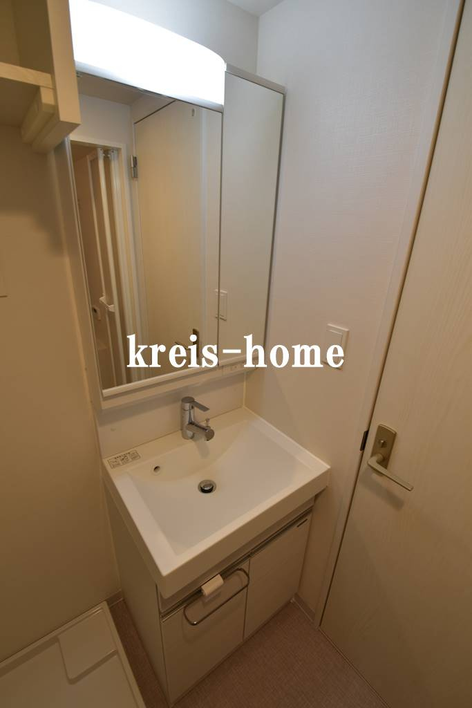 ＧＲＡＮＳＩＴＥ千代田秋葉原の独立洗面台