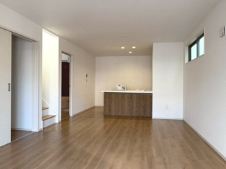 【居間・リビング】 | 右京区花園艮北町