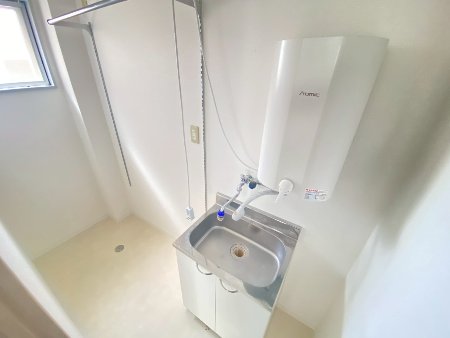 小椋様貸事務所の洗面所