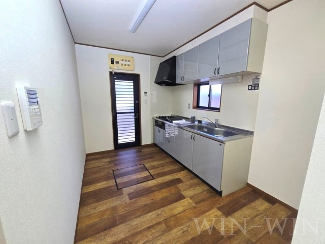 乗小路貸家のキッチン