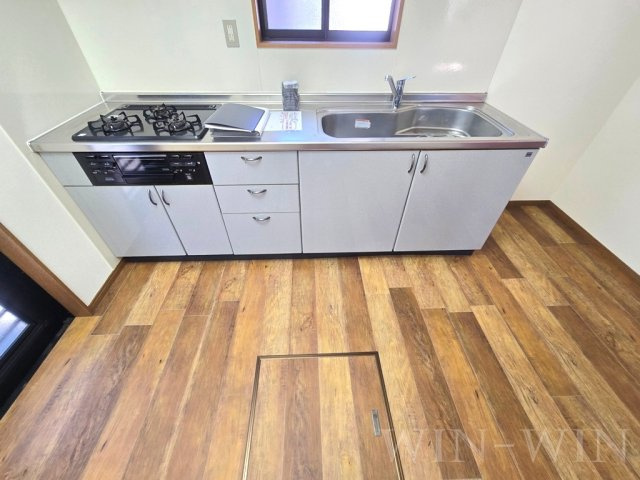 乗小路貸家のキッチン