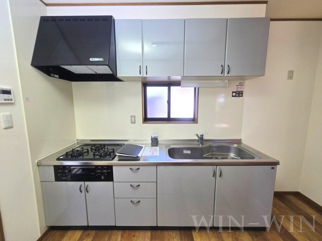 乗小路貸家のキッチン