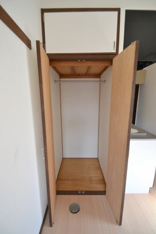 レジェンド庚午中の収納