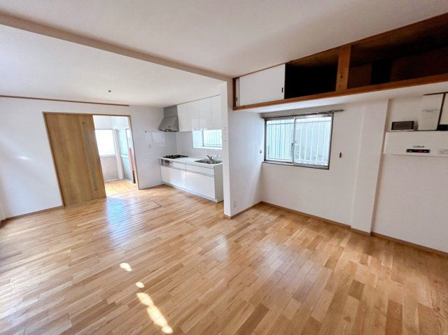 岡崎市鴨田町の居間・リビング