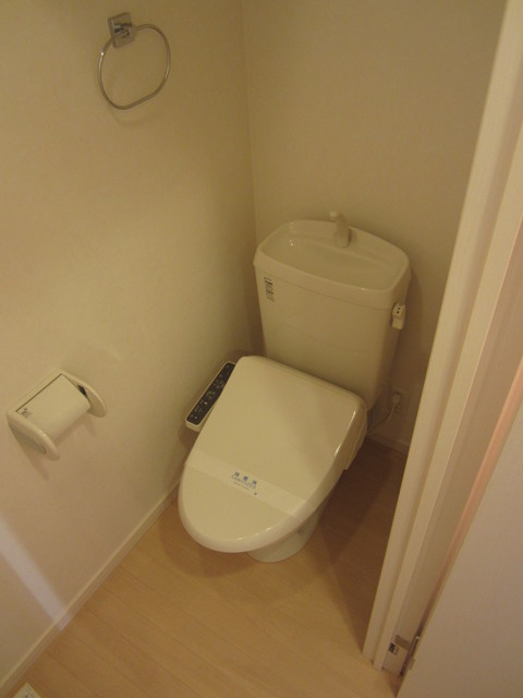 プリムローズ宮前平のトイレ|ウォシュレット完備のトイレ