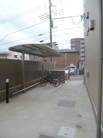 プリムローズ宮前平のその他共用部分|綺麗に管理されています　駐輪場使用は事前要申請