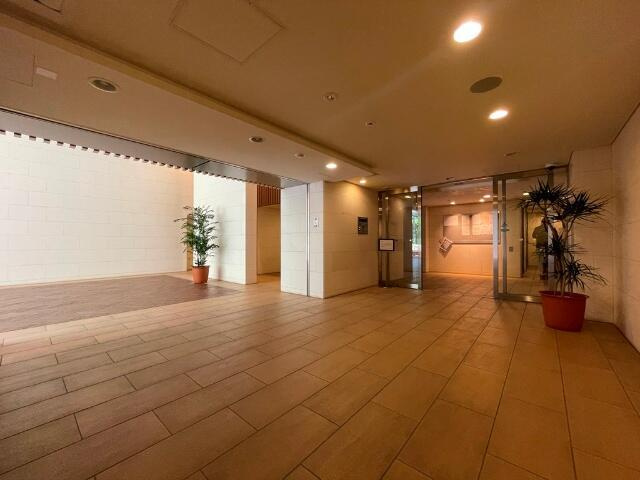 ウエストレジデンス大崎のエントランス|共用部分 