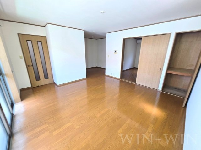 キャプリコーンエス Aの居間・リビング