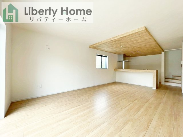 水戸市姫子1期　新築戸建の居間・リビング