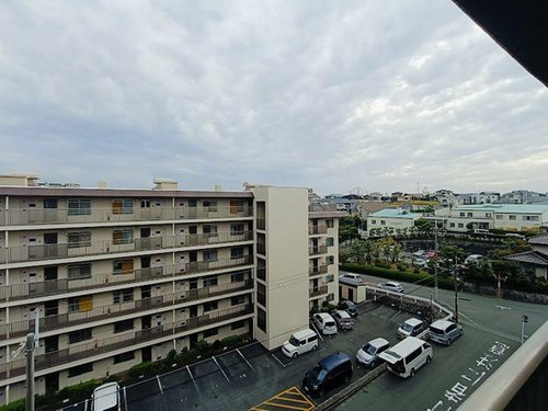 春日丘グリーンハイツB棟の展望