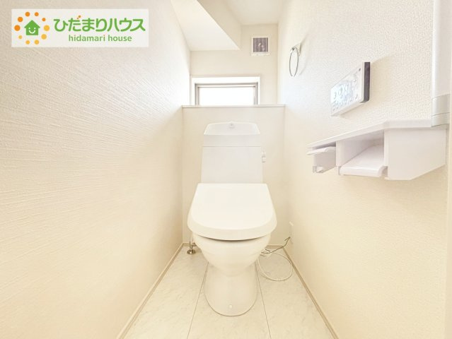 いわき市内郷高坂町2丁目第2　新築戸建　1号棟のトイレ|トイレは1F、2F共に完備！取り合いになることがありませんね(^^)/