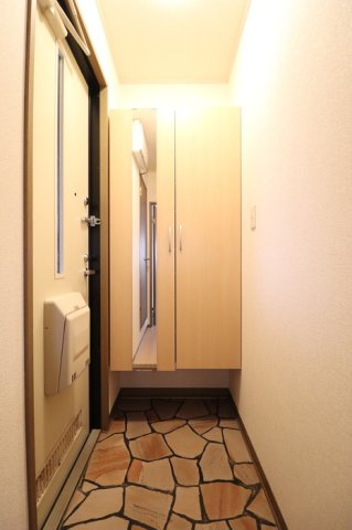 シャンド・フルールAの玄関