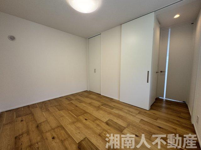 鎌倉市七里ガ浜２丁目５－２２戸建ての洋室|きれいな洋室です